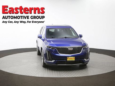 Used 2023 Cadillac XT6 Premium Luxury image 56
