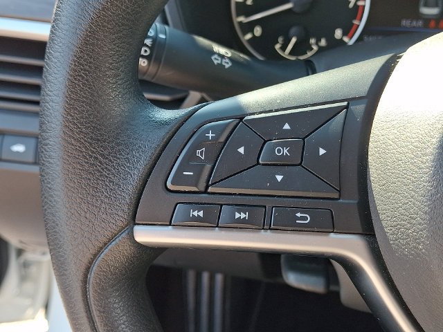 Used 2023 Nissan Altima 2.5 SV AWD/4WD image 22