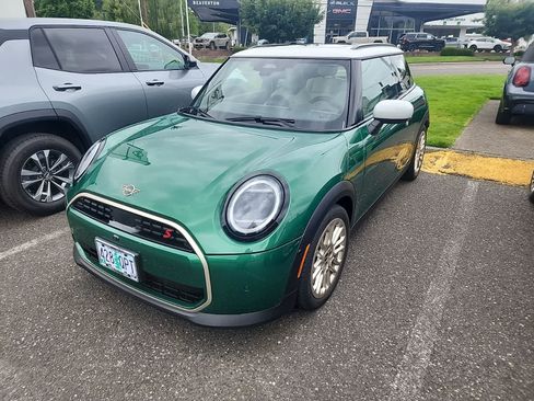 Used 2025 MINI Cooper S FWD image 1