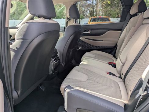 Used 2023 Hyundai Santa Fe SE image 5