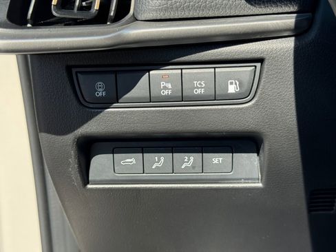 Used 2024 MAZDA CX-90 Plug-In Hybrid w/ Premium Pkg AWD/4WD image 22