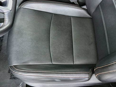 Used 2025 Nissan Sentra SR w/ SR Premium Package FWD image 20