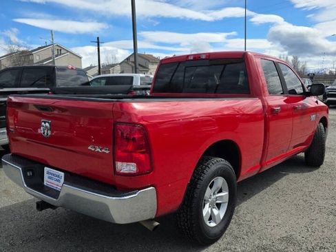 Used 2016 RAM 1500 Classic SLT AWD/4WD image 11