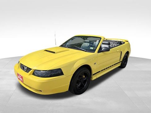 Used 2003 Ford Mustang GT RWD image 12