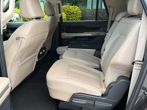 Certified 2024 Ford Expedition Max Limited AWD/4WD image 10