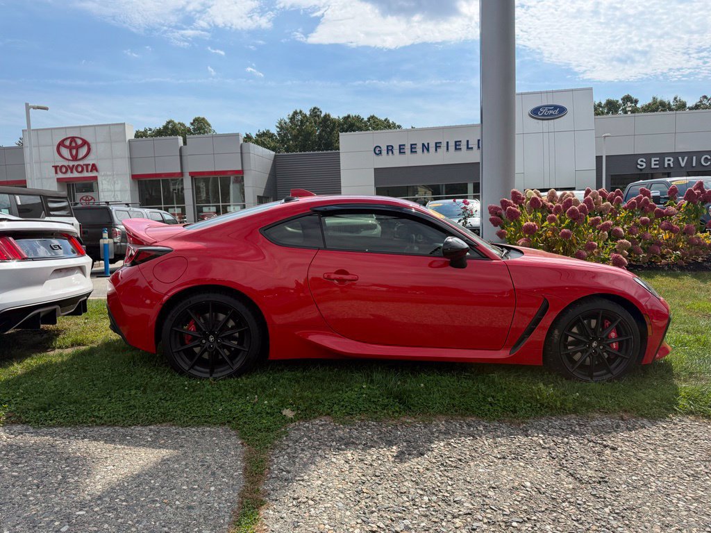 Used 2025 Toyota GR86 Premium w/ Performance Package RWD image 7