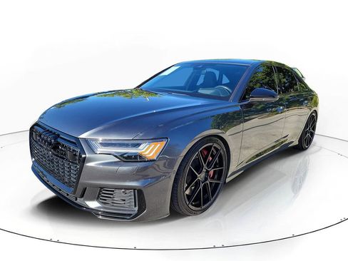 Used 2021 Audi S6 Prestige w/ Prestige Package image 3