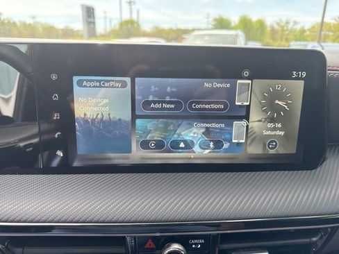 Used 2025 Nissan Kicks SR AWD/4WD image 17