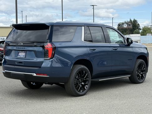 New 2026 Chevrolet Tahoe LS w/ LPO, Dark Essentials Package AWD/4WD image 5
