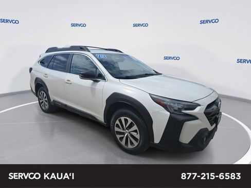 Used 2023 Subaru Outback Premium AWD/4WD image 1