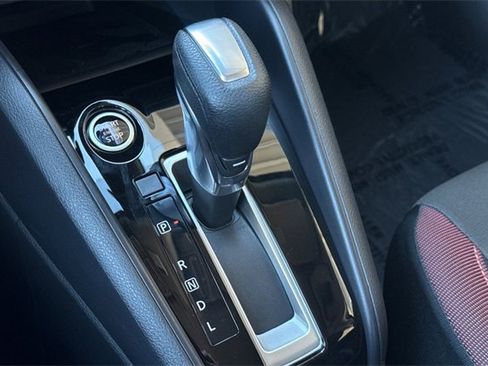 Used 2025 Nissan Versa SR w/ Trunk Package image 23