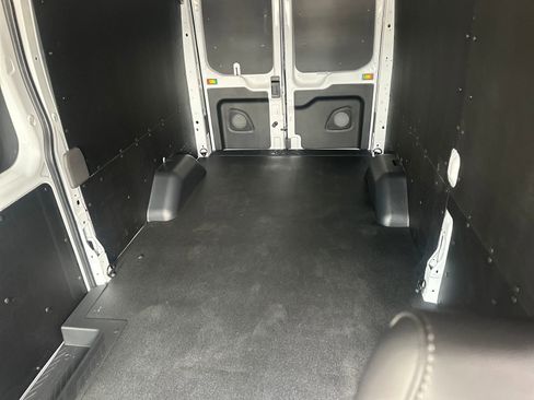 New 2026 Ford Transit 250 148 Medium Roof w/ Load Area Protection Package image 22