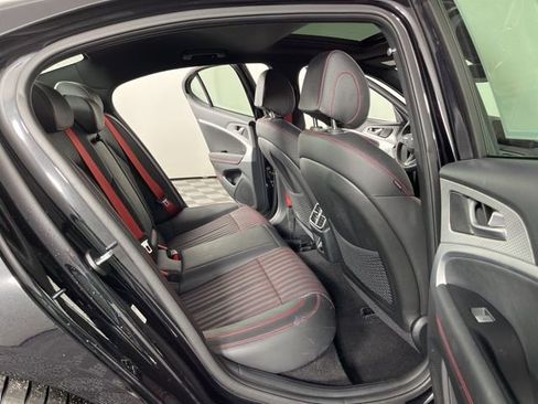 Used 2023 Genesis G70 3.3T w/ Sport Advanced Package image 48