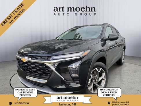Used 2024 Chevrolet Trax LT w/ LT Convenience Package FWD image 1