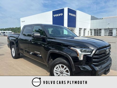 Used 2025 Toyota Tundra SR5 w/ SR5 Premium Package AWD/4WD image 1