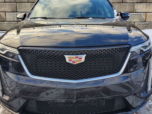 Used 2022 Cadillac XT6 Sport w/ LPO, Onyx Lite Package image 10