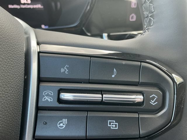 New 2026 Chevrolet Colorado ZR2 w/ Technology Package AWD/4WD image 19