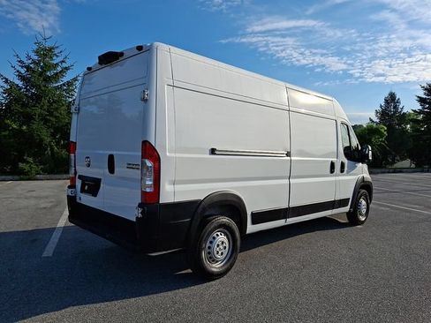 Used 2025 RAM ProMaster 2500 w/ Convenience Group FWD image 6