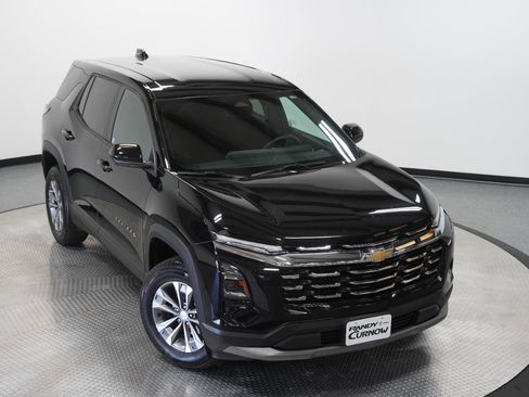 Used 2025 Chevrolet Equinox LT w/ Safety and Technology Package image 43