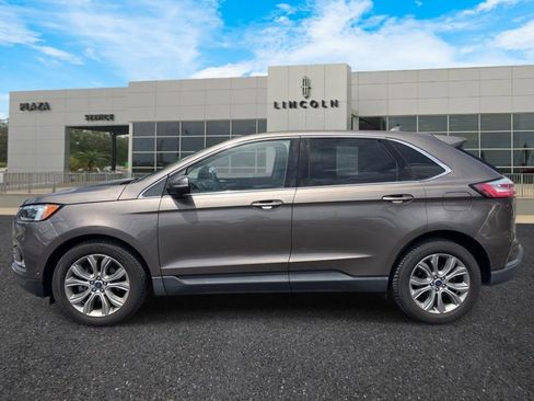 Used 2019 Ford Edge Titanium w/ Equipment Group 301A image 6