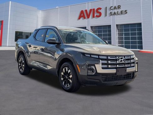 Used 2025 Hyundai Santa Cruz SEL FWD image 9