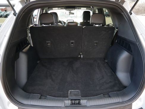 Certified 2025 Ford Escape ST-Line AWD/4WD image 10