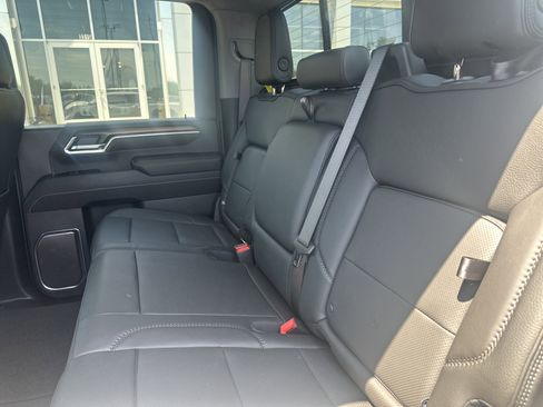 Used 2025 GMC Sierra 2500 Denali w/ Technology Package AWD/4WD image 23