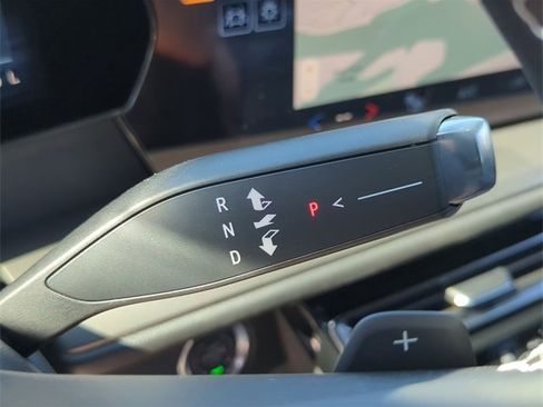 New 2026 Chevrolet Traverse LT w/ Sun and Wheel Package image 16