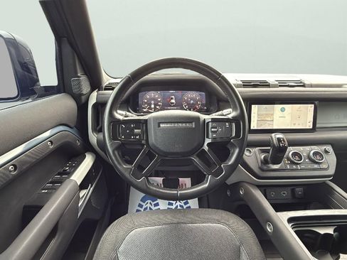 Used 2020 Land Rover Defender 110 SE image 13