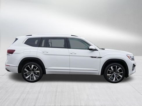 Certified 2025 Volkswagen Atlas SEL Premium R-Line AWD/4WD image 8