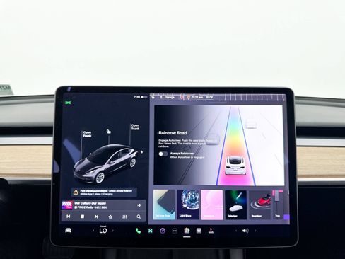 Used 2022 Tesla Model 3 RWD image 25