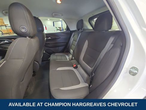 Used 2023 Chevrolet TrailBlazer LS FWD image 33