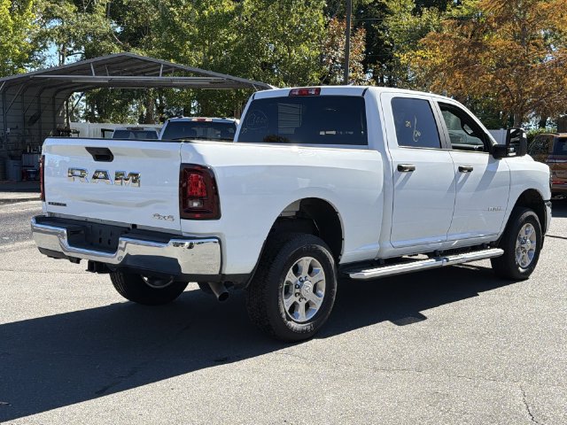 Used 2026 RAM 2500 Big Horn AWD/4WD image 4
