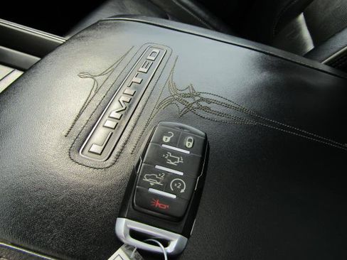 Used 2022 RAM 1500 Limited AWD/4WD image 31