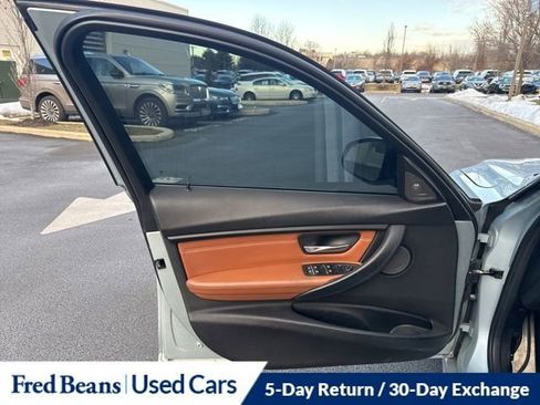 Used 2016 BMW M3 image 9