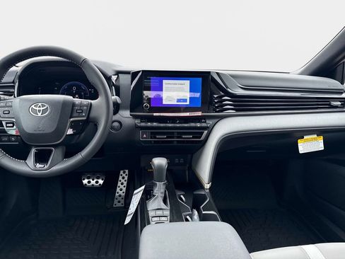 New 2026 Toyota Camry SE image 13