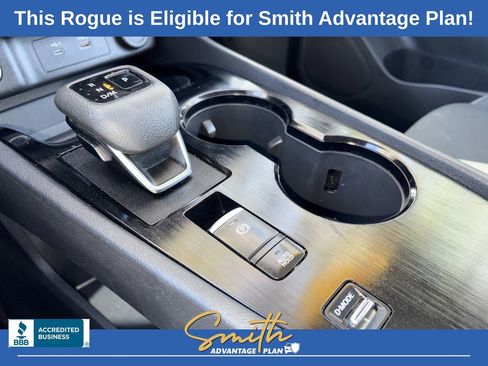 Used 2023 Nissan Rogue S image 13