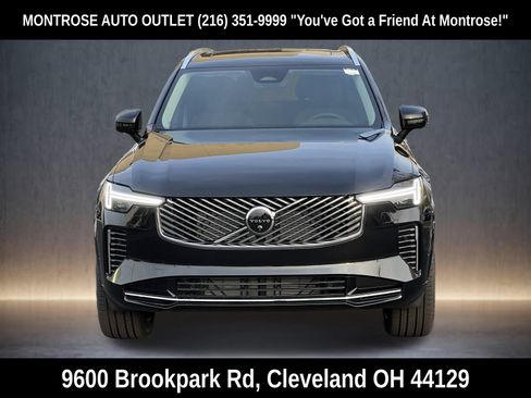 New 2026 Volvo XC90 B6 Ultra w/ Protection Package image 8