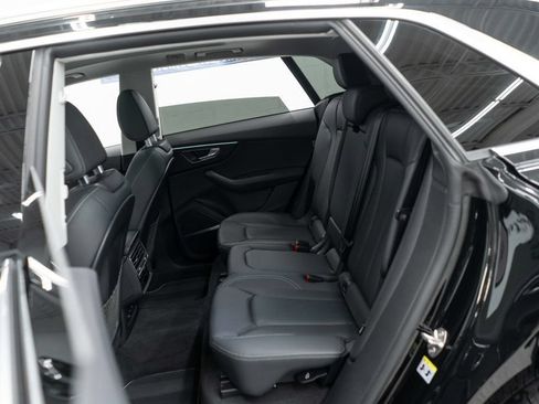 Used 2023 Audi Q8 Premium Plus AWD/4WD image 33