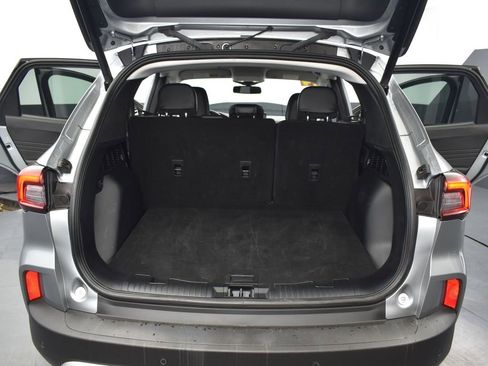 Used 2024 Ford Escape Platinum image 20