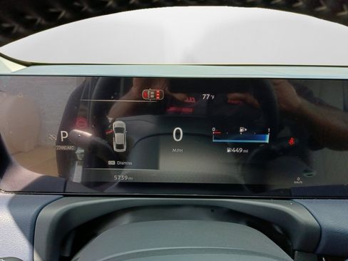 Used 2026 Nissan Sentra SL w/ Floor Mat Package FWD image 11
