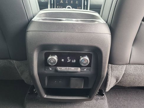New 2026 GMC Acadia AT4 w/ Luxury Package AWD/4WD image 51