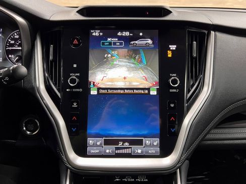 Used 2025 Subaru Outback Touring image 9