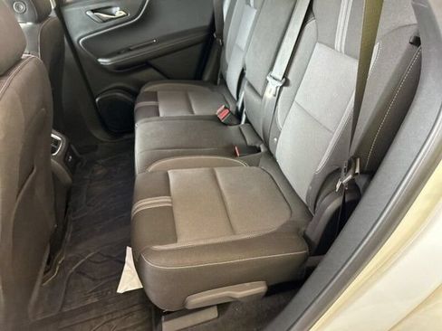 Used 2025 Chevrolet Blazer LT w/ Convenience Package AWD/4WD image 4