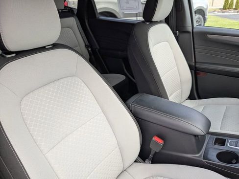 Used 2023 Ford Escape Active w/ Tech Pack #2 image 13