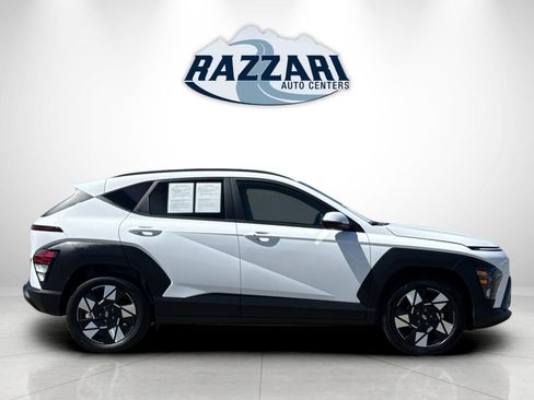 Used 2025 Hyundai Kona SEL image 2