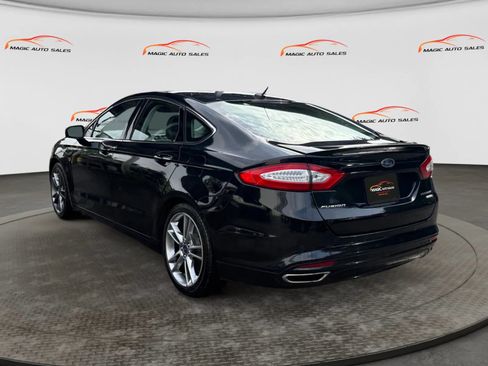 Used 2016 Ford Fusion Titanium FWD image 8