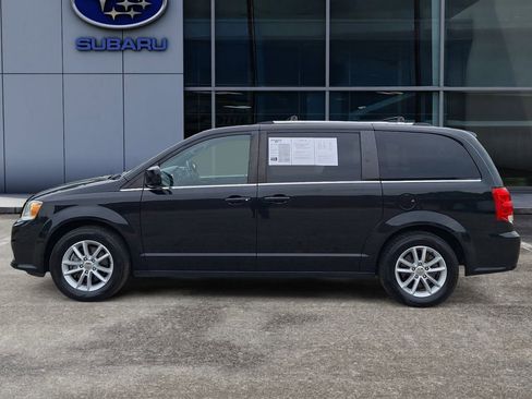 Used 2019 Dodge Grand Caravan SXT FWD image 7
