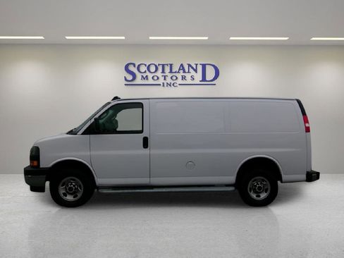 Used 2024 GMC Savana 2500 w/ Driver Convenience Package image 1