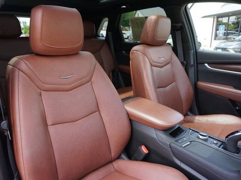 Used 2024 Cadillac XT5 Sportv AWD/4WD image 30